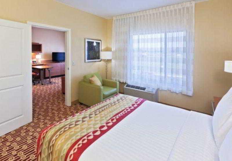 Towneplace Suites By Marriott Tulsa North/Owasso Esterno foto